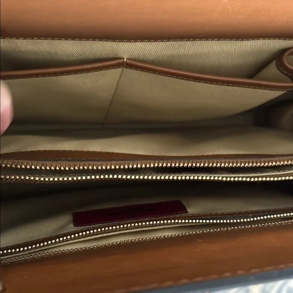 Valentino Garavani Tan and Brown Shoulder Bag with Floral Design - Picture 6 of 16